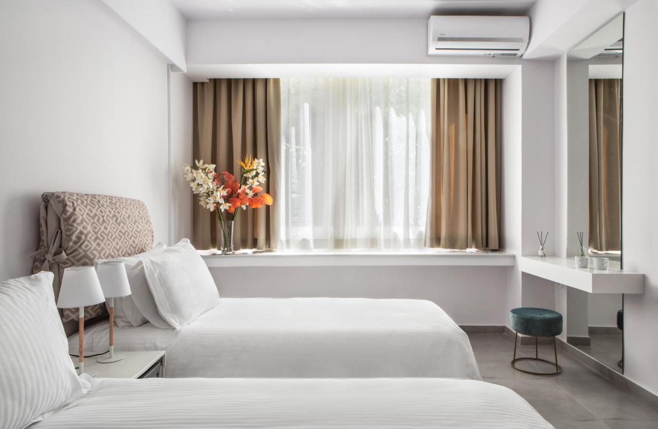 The Square Six Apartment Атина Екстериор снимка