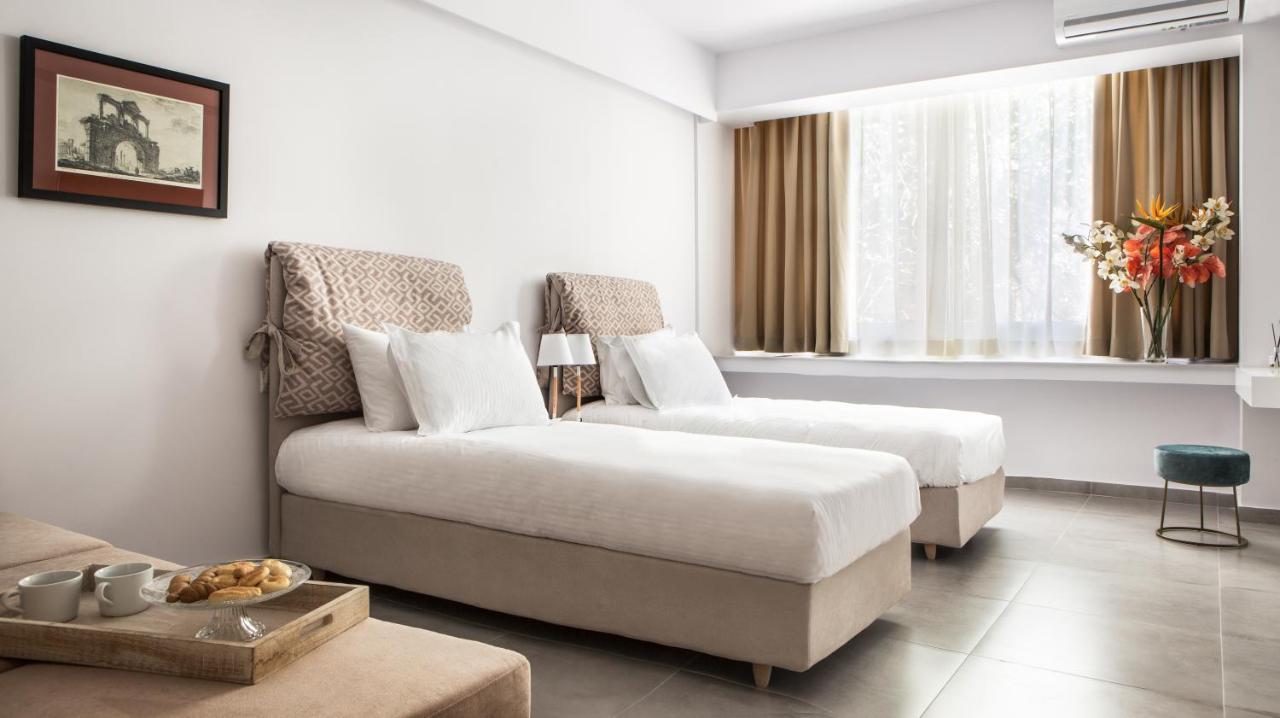 The Square Six Apartment Атина Екстериор снимка